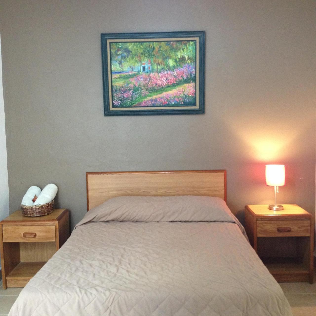 Hostel Inn Альенде Экстерьер фото