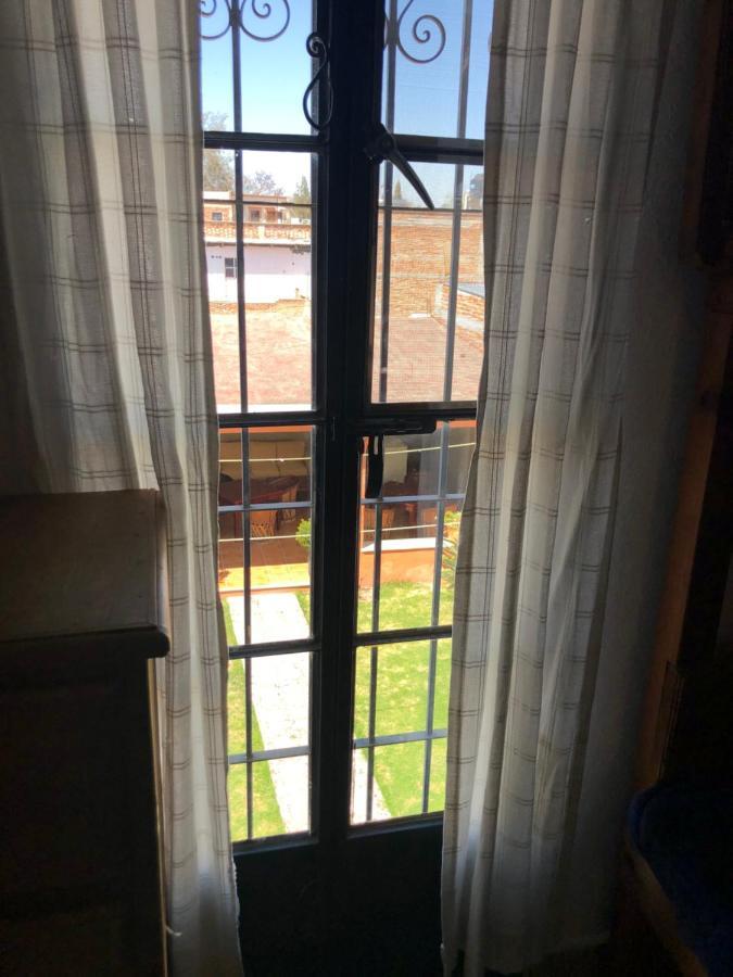 Hostel Inn Альенде Экстерьер фото